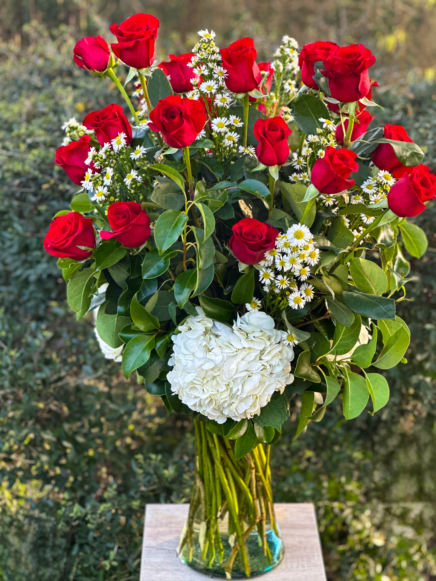 Love You: 24 Luxe Roses