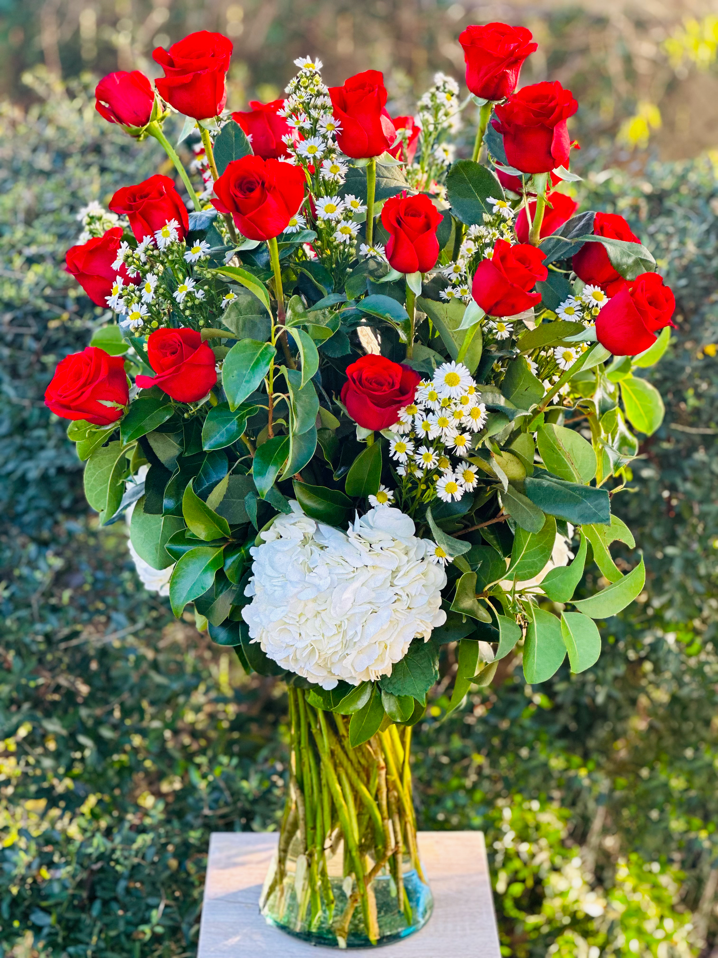 Love You: 24 Luxe Roses
